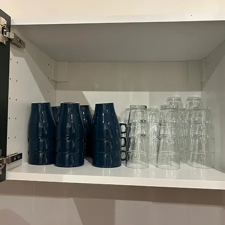 אכסניה Alma One *